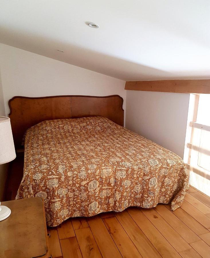 Le Petit Rias Gite Soleil Saint Maurice en Chalencon Екстериор снимка