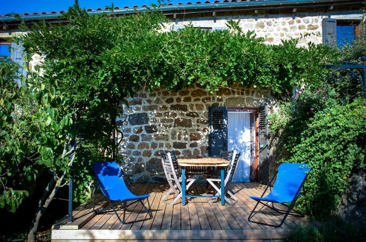 Le Petit Rias Gite Soleil Saint Maurice en Chalencon Екстериор снимка